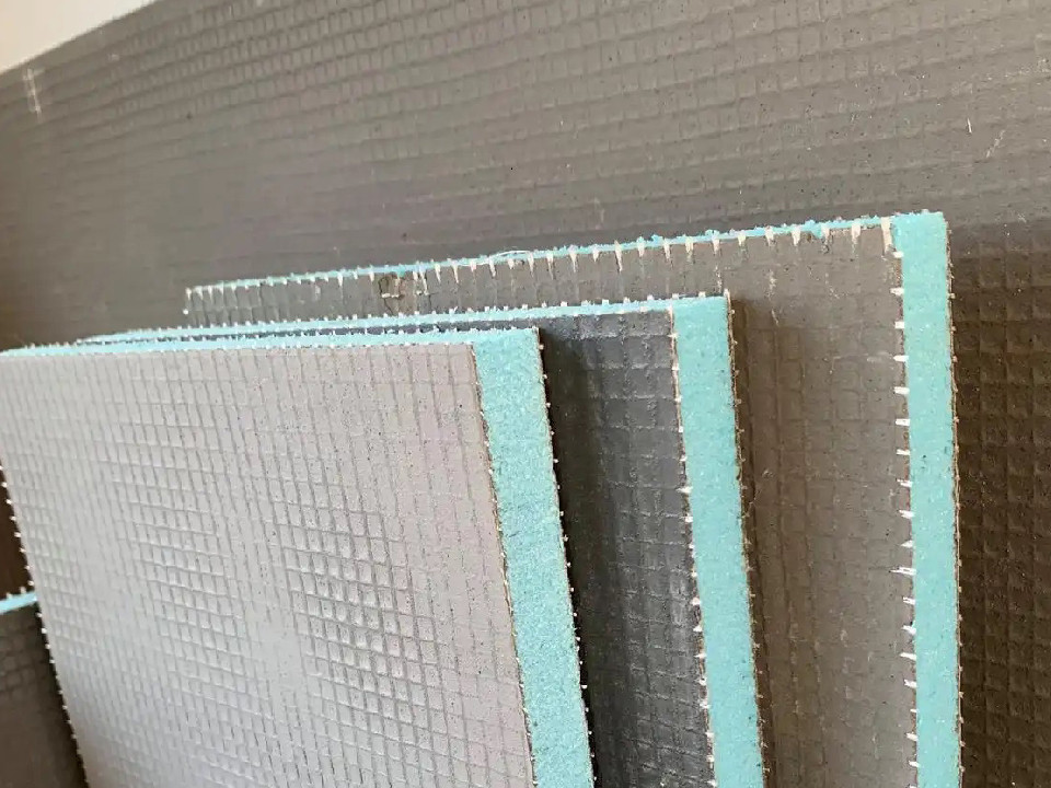 防水背襯板和擠塑板哪個好 防水背襯板和擠塑板哪個好