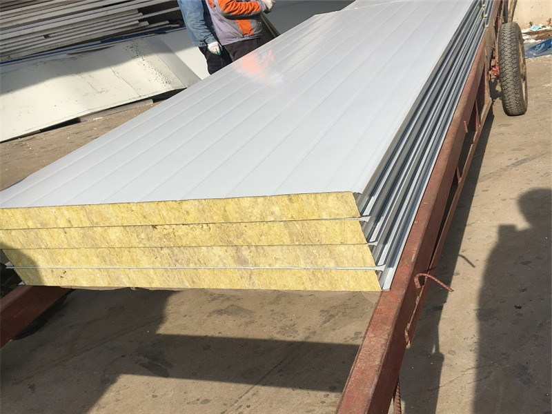 鞍山巖棉復(fù)合板廠家直銷-昊辰巖棉復(fù)合板廠家