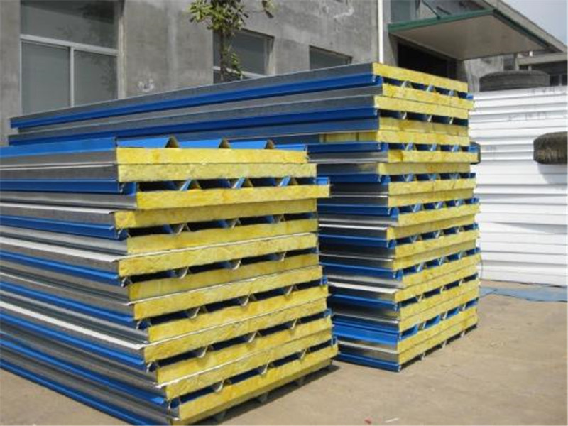 濰坊外墻保溫巖棉復(fù)合板哪家好