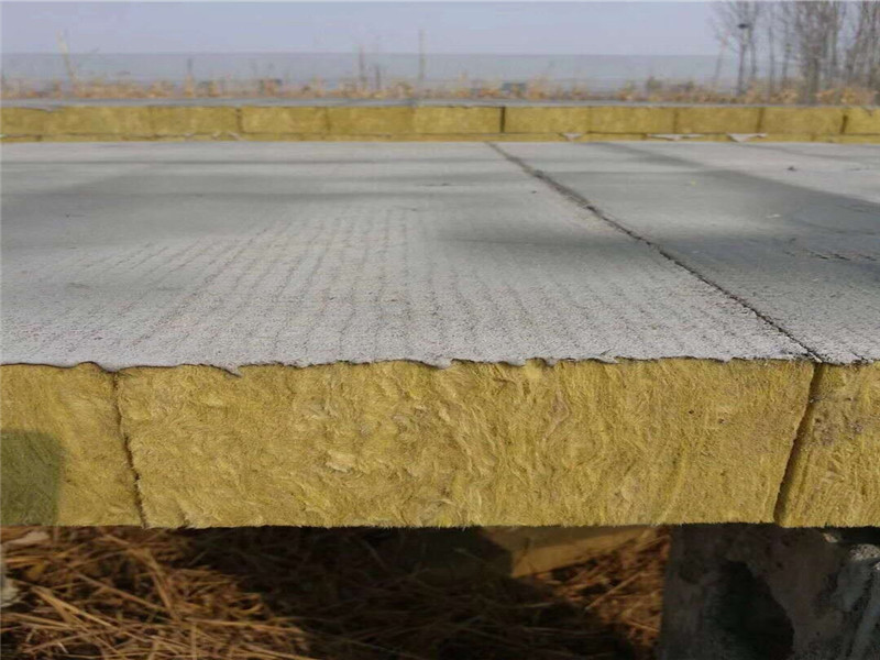 阿壩隔熱巖棉復(fù)合板